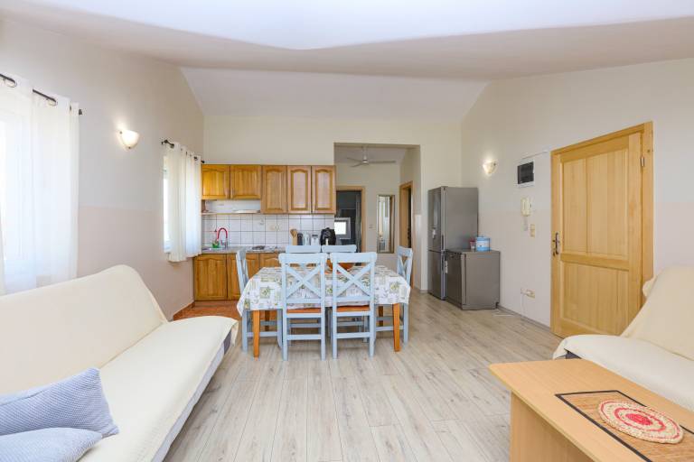 Two bedroom apartment with balcony Srima - Vodice, Vodice (A-23593-f) — photo 3