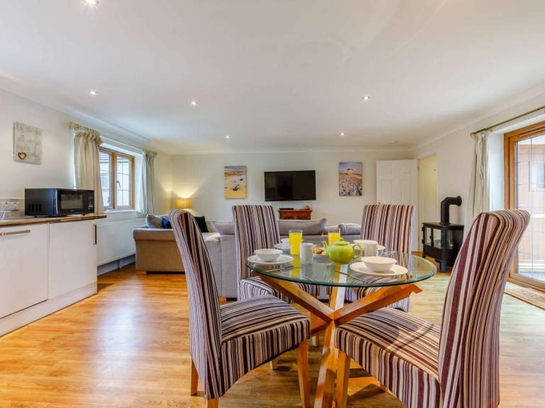 Fully equipped lovely house with garden | Pets allowed — photo 2