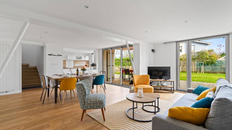 Children-friendly house with terrace, BBQ & yard | Suitable for remote work | Pets are welcome — photo 2
