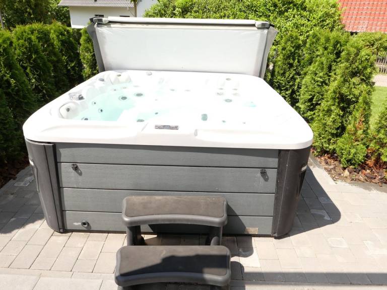 Exklusives Ferienhaus mit Whirlpool, Sauna und Garten in Untergöhren — photo 5