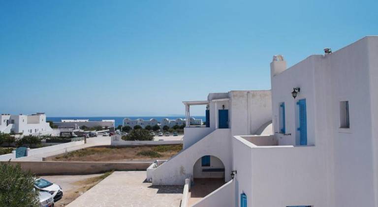 Apartment | Close to the beach | Pets allowed in Santorini