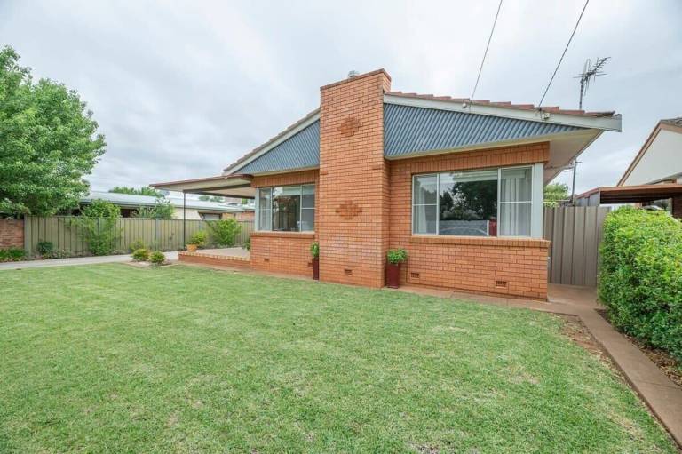 House  Dubbo