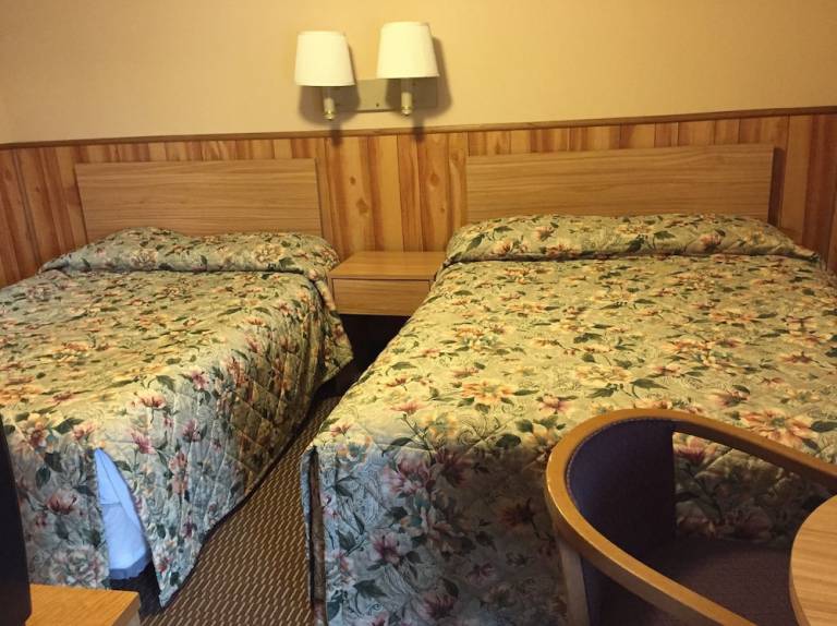 Motel  Adamstown