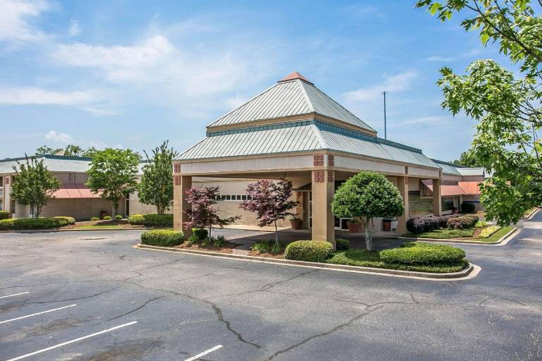 Quality Inn Sumter near Shaw AFB in Sumter, SC