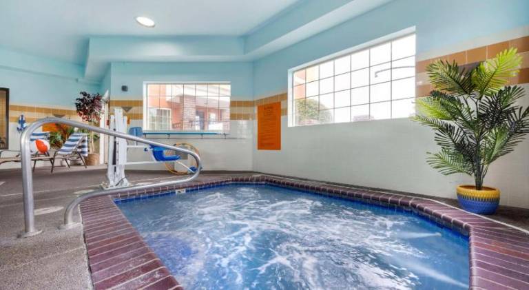 Best Western Plus Northwind Inn & Suites in Tigard, OR