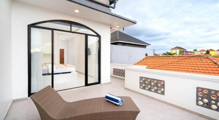 House with pool & terrace | Pet-friendly — photo 5