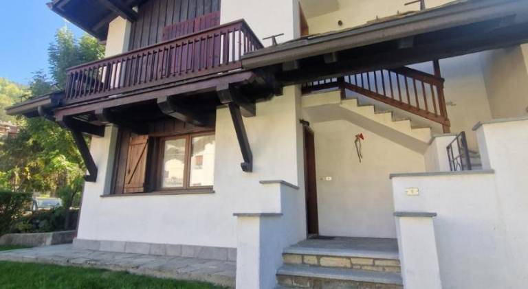 Rental apartment with 2 rooms for 4 persons — photo 2