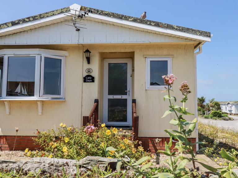 Cottage Constantine Bay