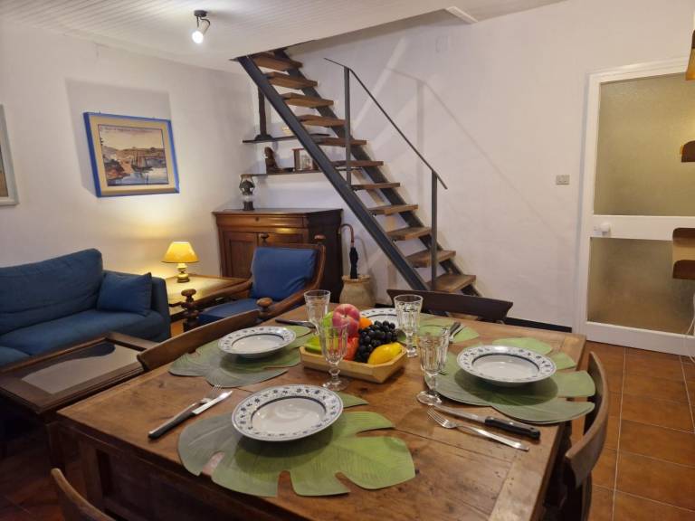 Apartment with garden — photo 2