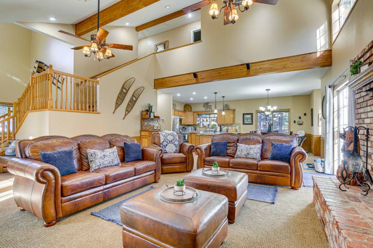 Family-Friendly Home w/ Hot Tub in Big Bear! — photo 3