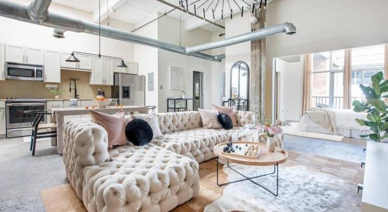 Vacation home | Next to King Center for Nonviolent Social Change | Suitable for remote work in Atlanta, GA
