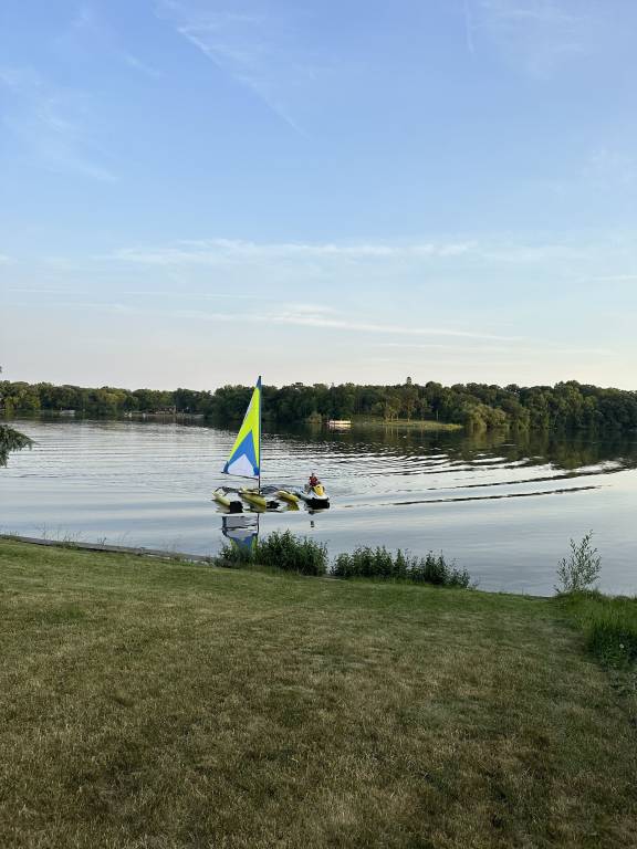 House Lake Crystal