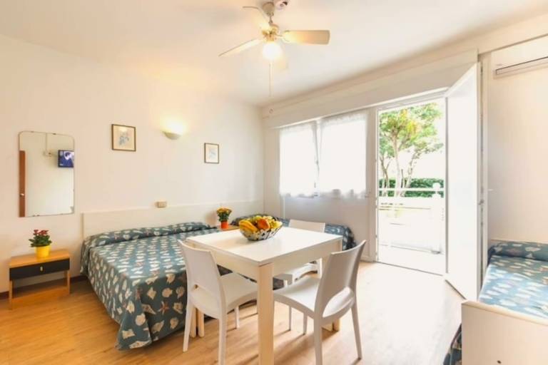 Family-oriented pleasant studio | Garden view | Pets are welcome — photo 3