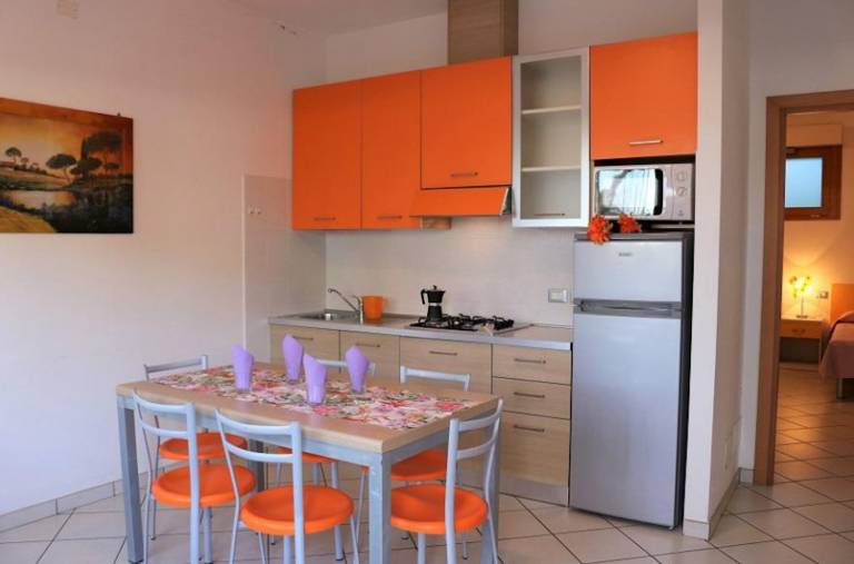 Holiday apartment with pool — photo 3