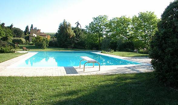 Casa a Loreto Aprutino con piscina e barbecue