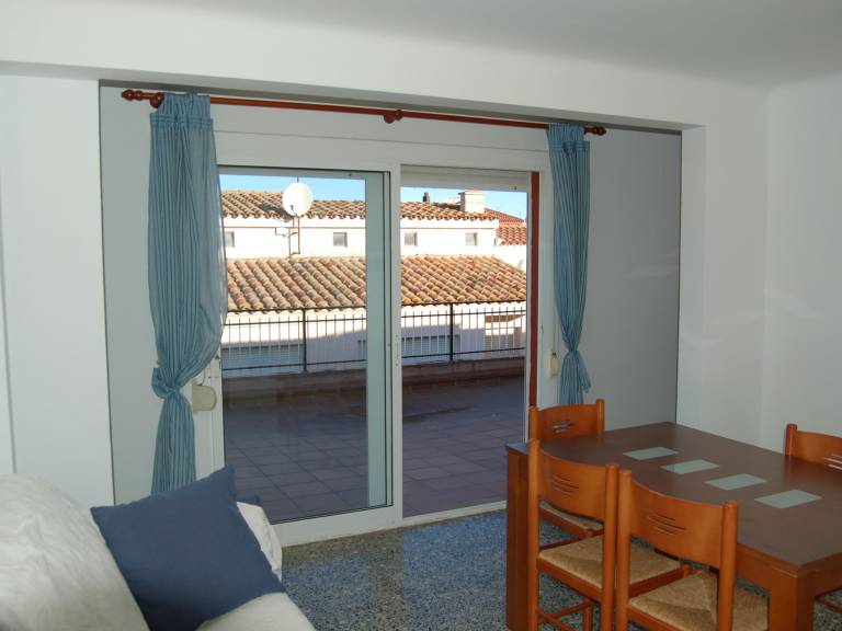 Apartment | Next to the beach | Dogs allowed — photo 3