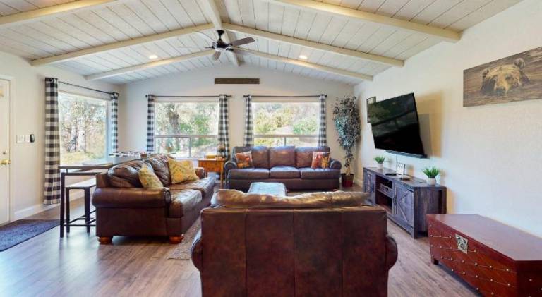House with 3 rooms for 10 persons — photo 3