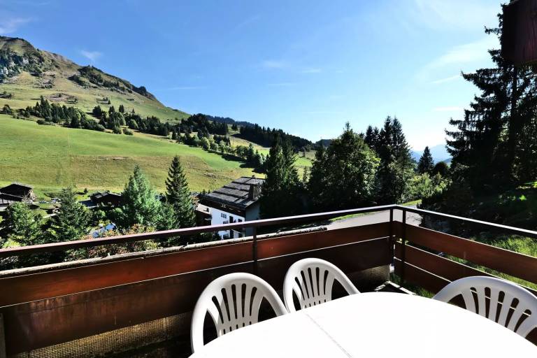 Nice apartment with terrace & yard | Ski nearby | Pet-friendly — photo 4