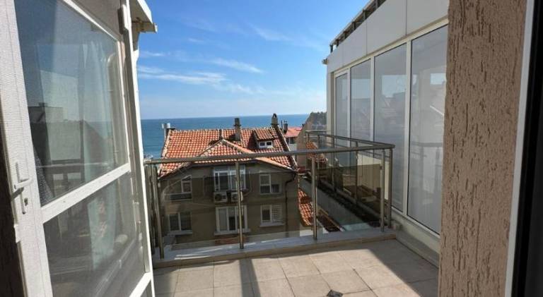 Apartment with 2 rooms for 4 persons — photo 3