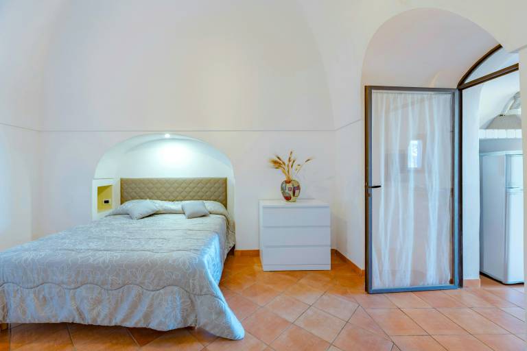 Children-friendly charming house with grill, garden & pool | Water view | Pet-friendly — photo 4