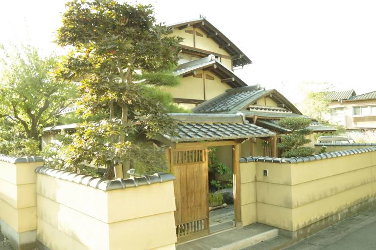House  3 Chome-8 Chuo