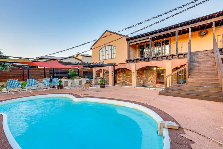 Italian-Styled Home w/ Lake Views & Private Pool — photo 2