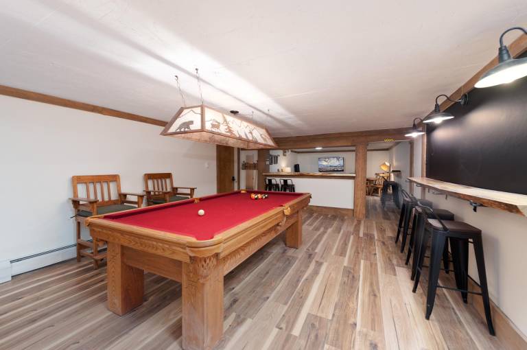 Private home on 5 acres - 5 min. from downtown Durango - Hot Tub/Game Room — photo 4