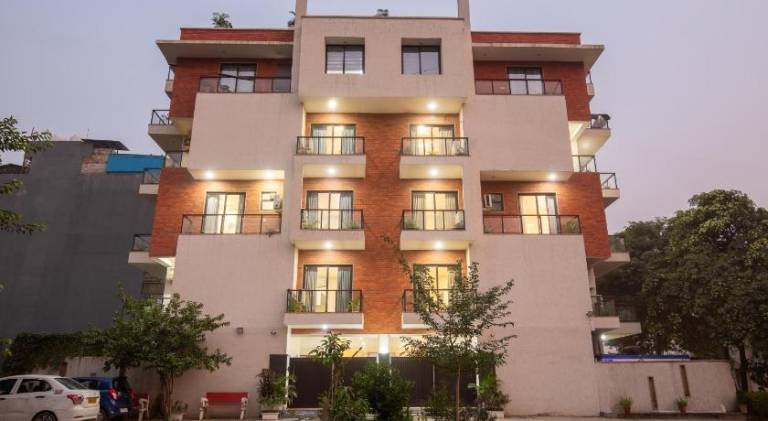 Serviced Apartment near Medanta by BedChambers — photo 5