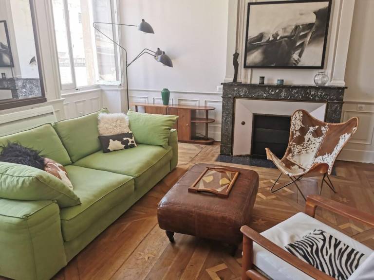 Fully equipped pleasant vacation home | Next to Bordeaux Cathedral | Perfect for remote work | Pets are welcome — photo 2