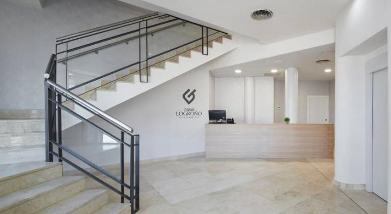 Iraipe Logrono Hotel — photo 4