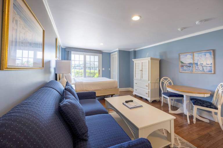 Apartment  Woods Hole