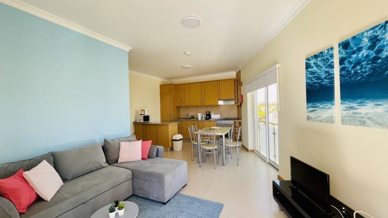 Rental apartment with barbecue, pool & garden — photo 3