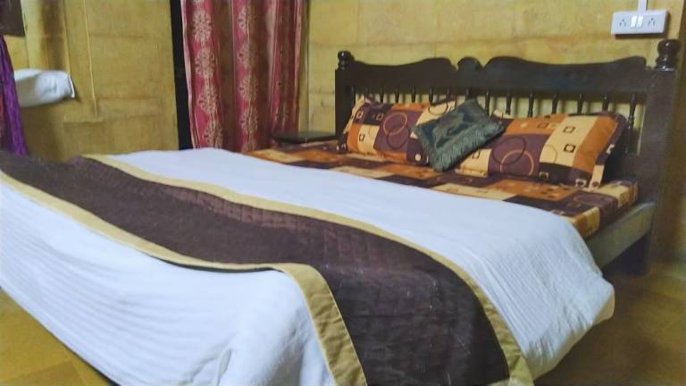 Chillout Cafe and Guest House