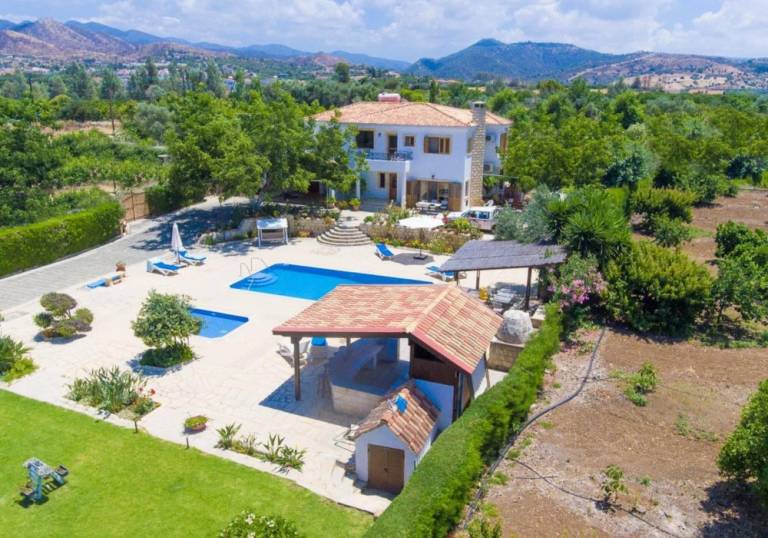 Villa  Argaka