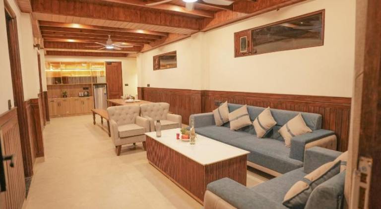 Kasauli Cabin - Villa with Pool and Live Barbeque — photo 4