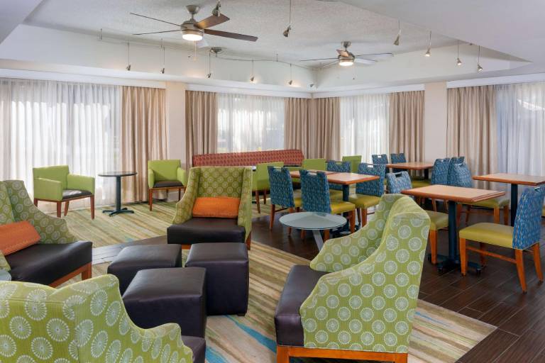 Hampton Inn Bonita Springs/Naples-North — photo 4