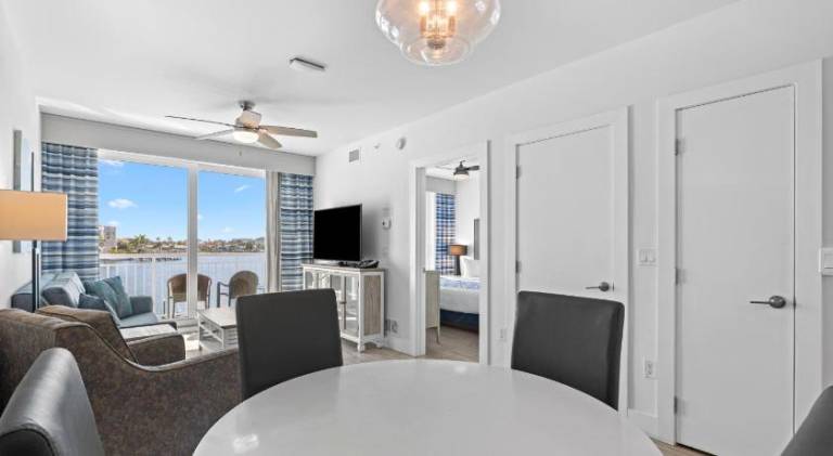 Provident Oceana Beachfront Suites — photo 2