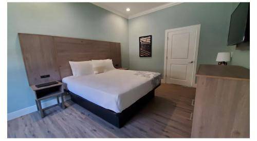 Motel Culver City