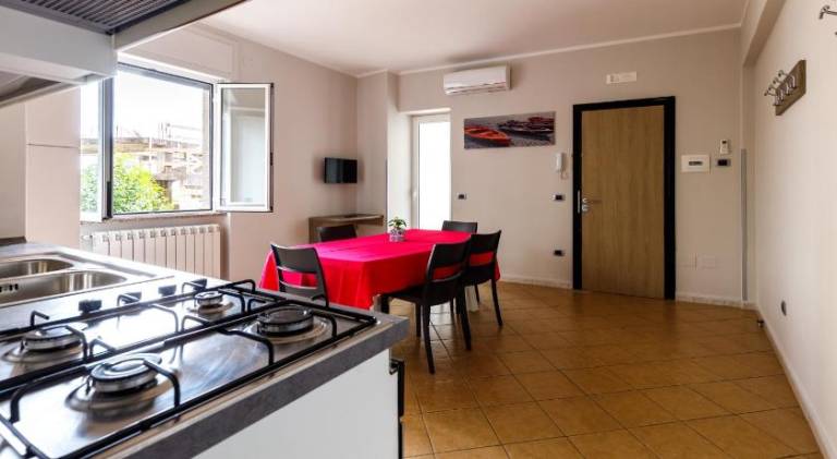 Rental apartment with 3 rooms for 5 persons — photo 3