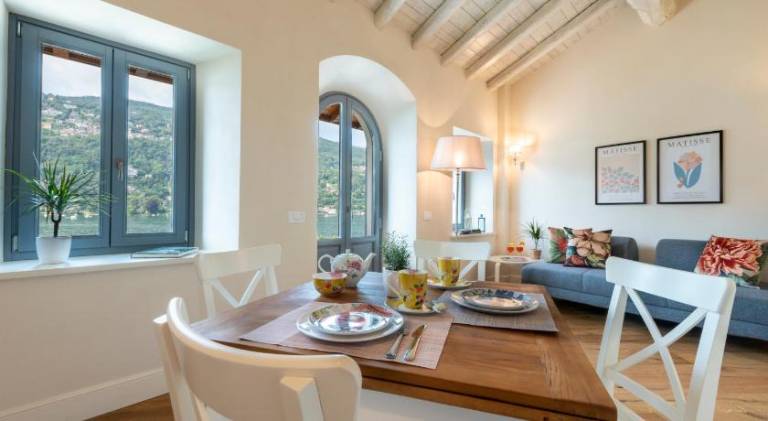 Holiday apartment with 1 room for 3 persons in Stresa