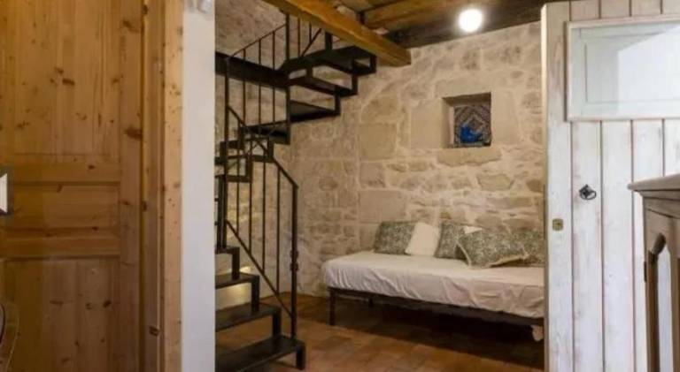 Fully equipped villa with barbeque, pool & terrace | Pets allowed — photo 2