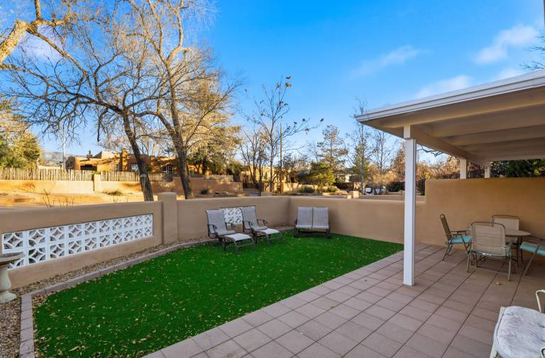 New Listing! Prime Santa Fe Location Remodeled Bungalow Fire Pit — photo 4