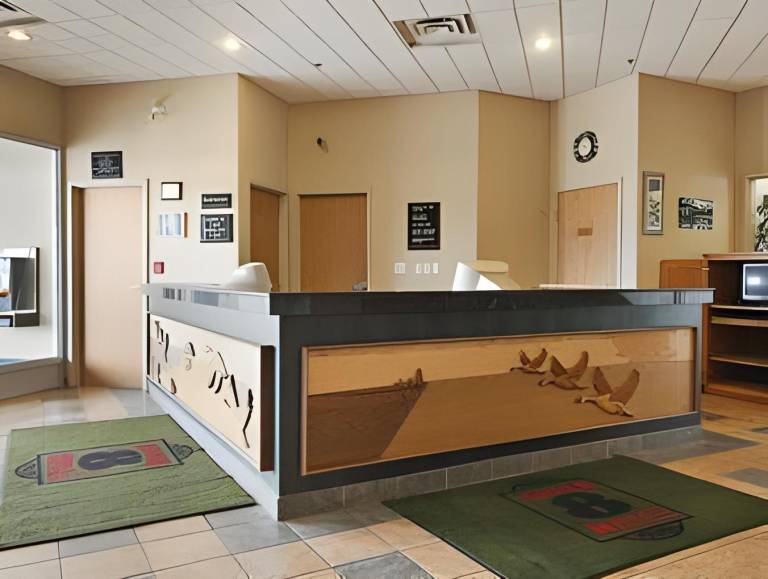 Super 8 By Wyndham Portage La Prairie Mb — photo 5