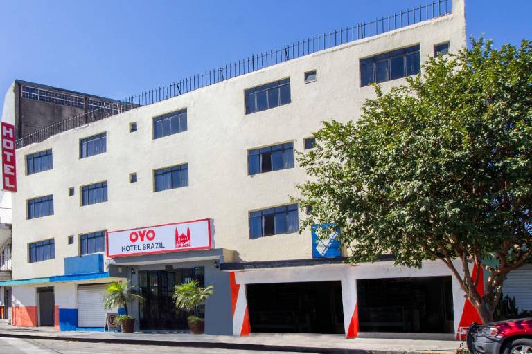 OYO Hotel Brazil, Guadalajara, Estadio Jalisco — photo 3