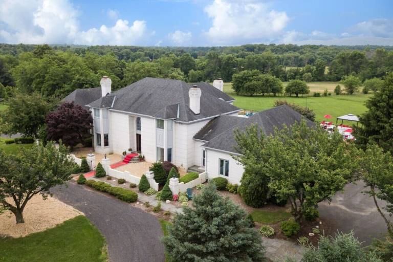 Villa Lovettsville