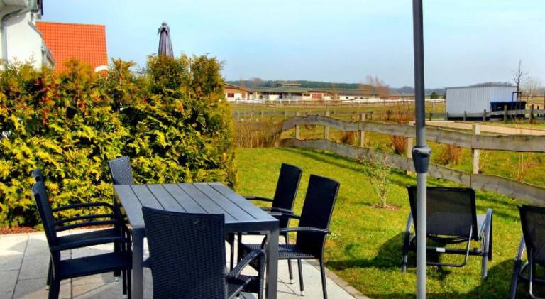 House | Suitable for remote work in Goehren-Lebbin