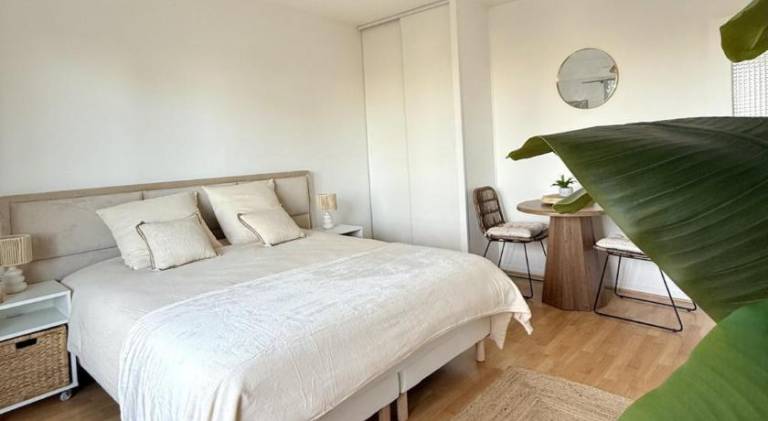 Holiday apartment with patio in Vichy