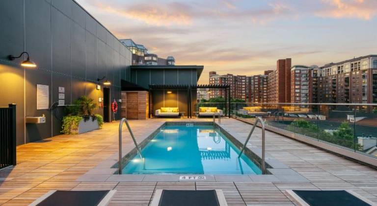 Hyatus Luxury Residences Stamford — photo 2