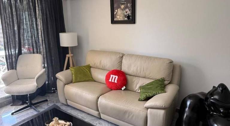 Holiday apartment with patio & yard | Close to Sainte Jeanne d'Arc Church in Nice