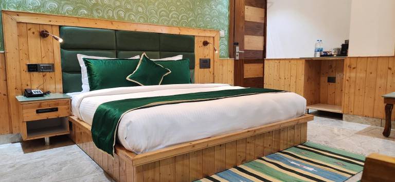 Hotel Bir Residency in Baijnath